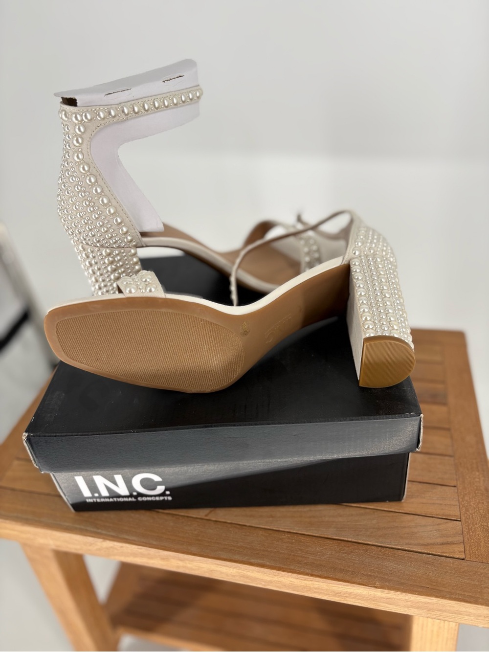 New women’s INC International Concepts Pearl-Trimmed Ivory Strappy Heels size 10 - Picture 4 of 5